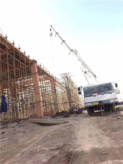 巴音郭楞吊车作业的安全注意事项有哪些？